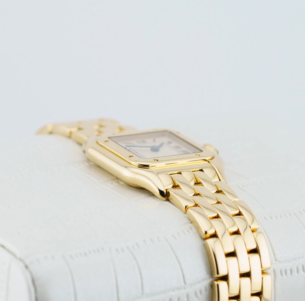 Cartier Panthère Small 18KT Yellow Gold 22mm * 30mm Ladies Watch Ref. 1070